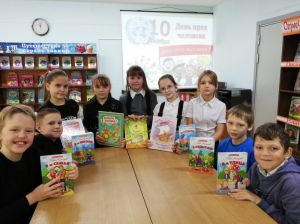 Познавательная игра «Маленьким человечкам – большие права»