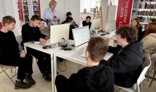 ИИ-студия «Дизайн без границ»