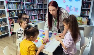 Весёлое знакомство «Здравствуй, тётушка Улитка!» Весёлое знакомство «Здравствуй, тётушка Улитка!»