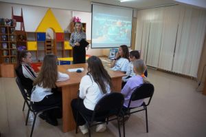 Познавательный час «Весёлые науки без скуки»