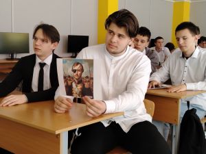 Интеллектуальная игра «Магия книжного кино»