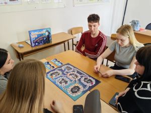 Игра «Космический артист»