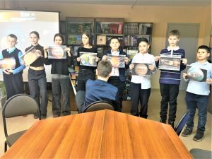 Космическая галерея «Герои звёздных дорог»