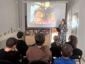 Информ-досье «108 минут»