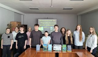 Чернобыльской весне забвенья нет…