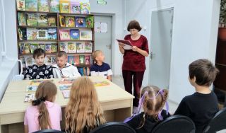 Игровая викторина «Знатоки летнего чтения» Игровая викторина «Знатоки летнего чтения»