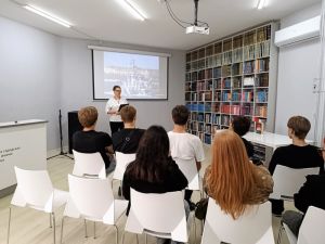 Историческое путешествие «Флотом военным гордится Россия»