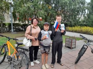 Патриотическая акция «Белый, синий, красный цвет – символ славы и побед»