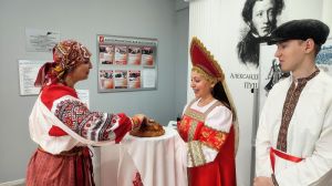 Окружной форум «Языки народов России: живая традиция» Окружной форум «Языки народов России: живая традиция»