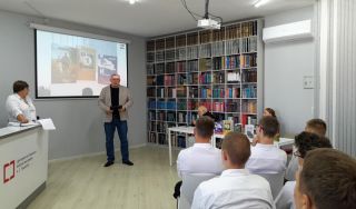 Новое время – новые герои